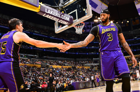 3193